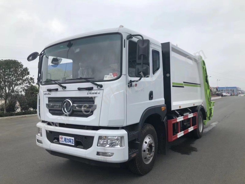 東風D9型12方壓縮式垃圾車