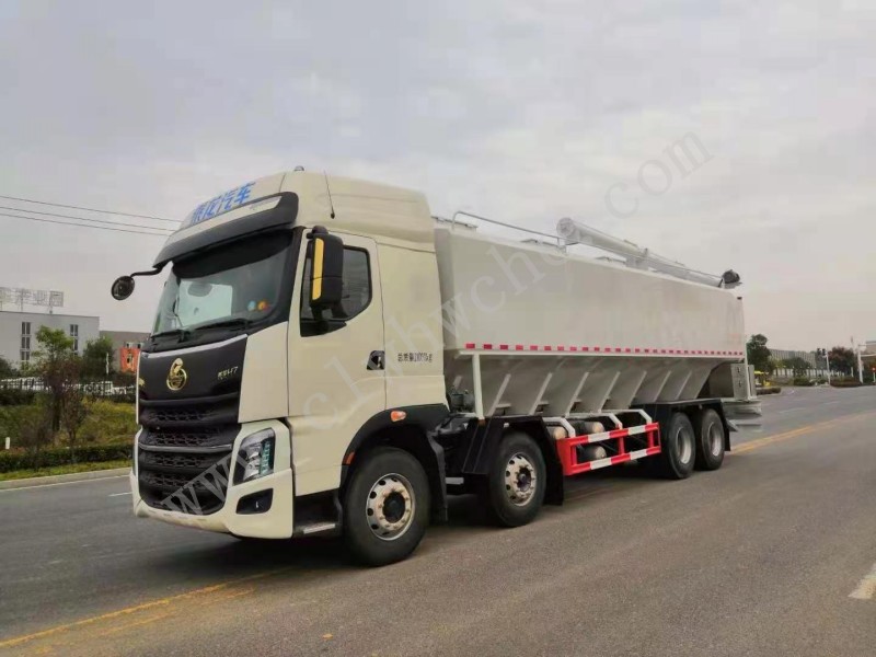 柳汽前四后八40方散裝飼料運輸車  價格  報價 廠家