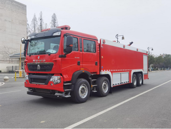 豪沃25噸水罐消防車