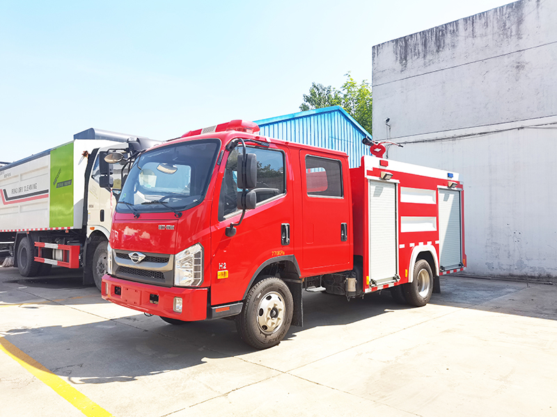 福田時(shí)代3噸水罐消防車