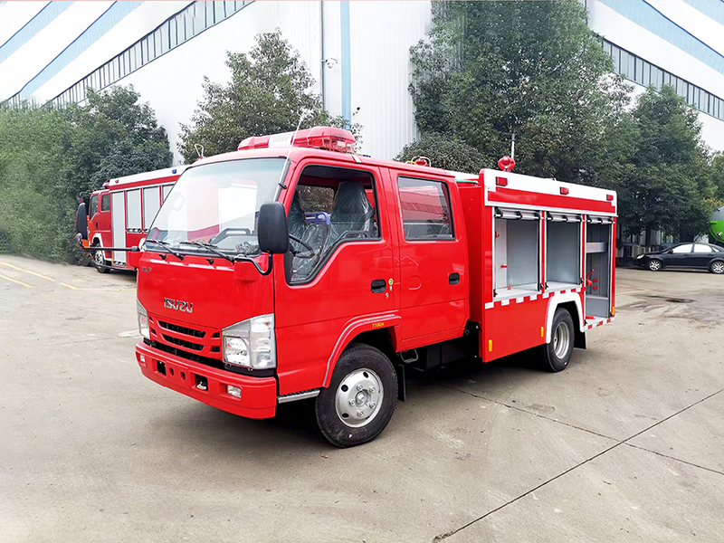 五十鈴2.5噸水罐消防車
